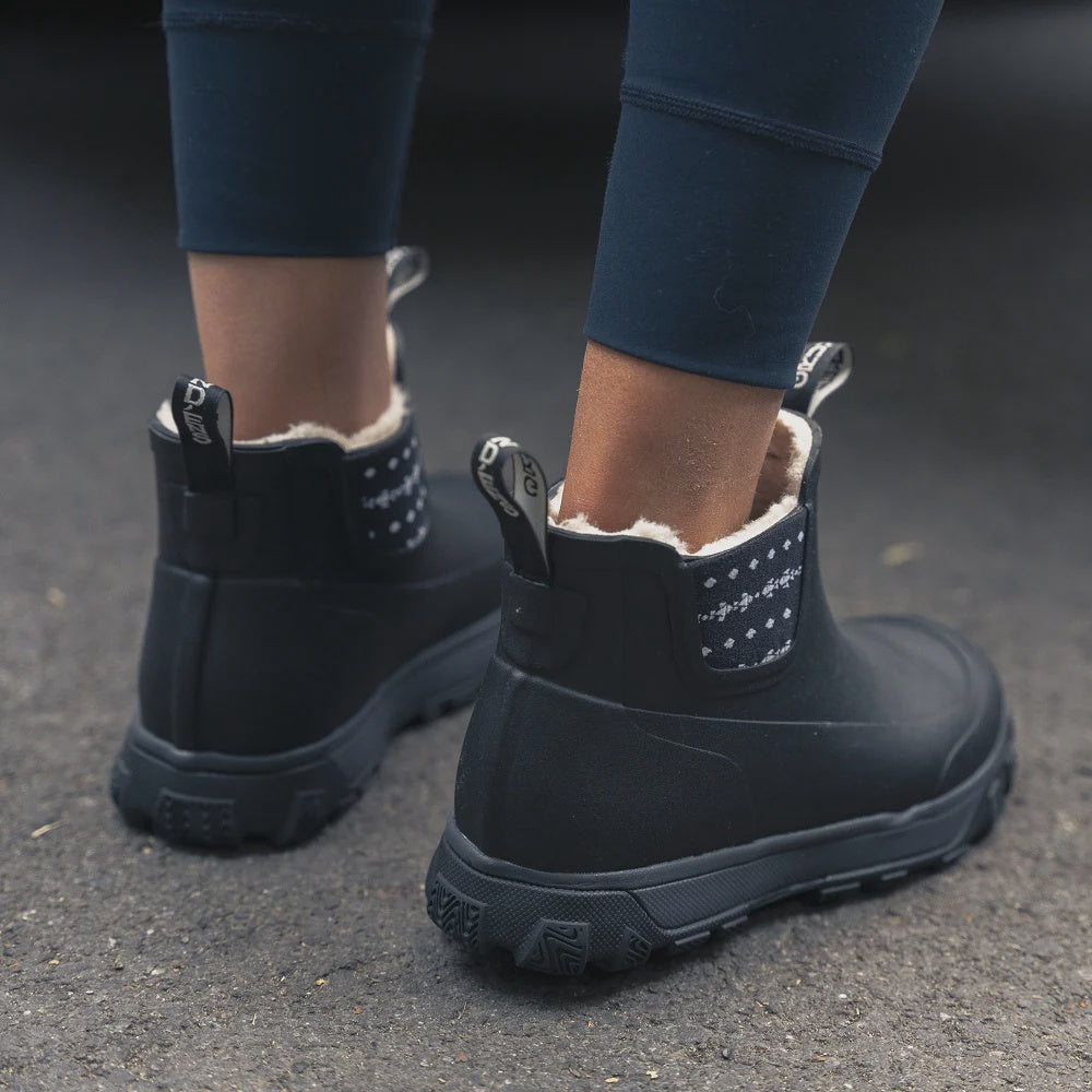 Grundens Women’s Deviation Sherpa Ankle Boot